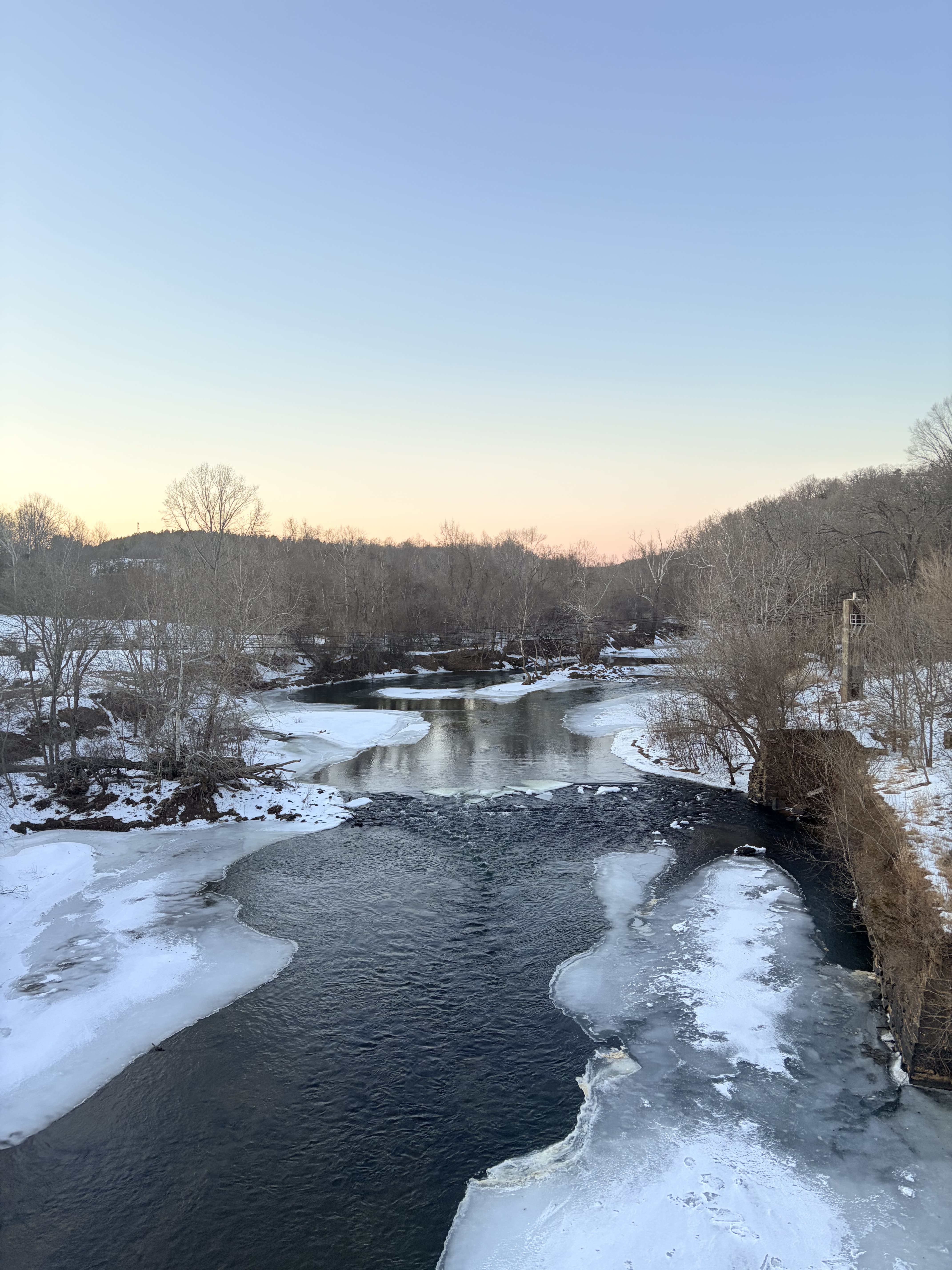 Rivanna River, Virginia, from the Pembroke Pettit Bridge